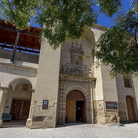 Hotel 4 Estrellas Conventual De Alcantara Kültér fotó