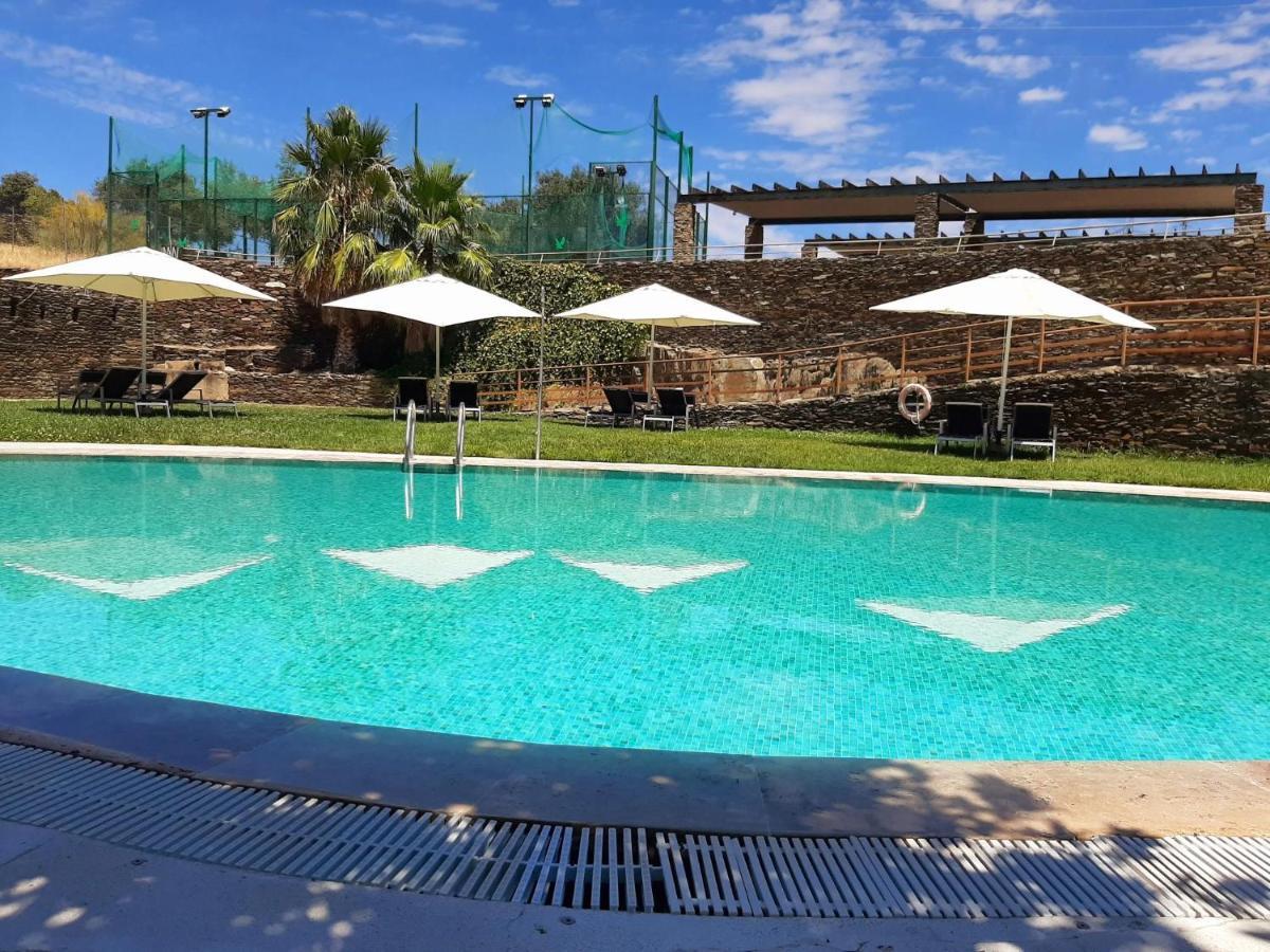 Hotel 4 Estrellas Conventual De Alcantara Kültér fotó