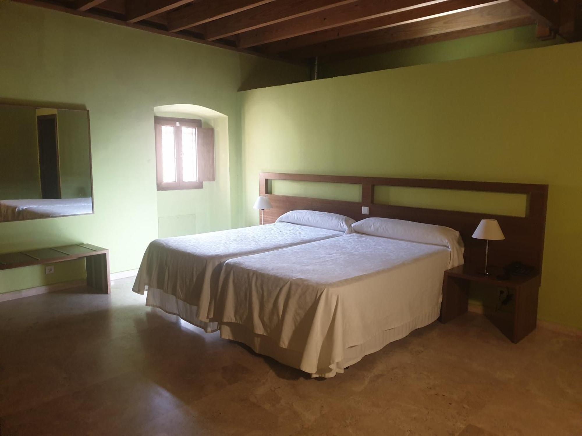 Hotel 4 Estrellas Conventual De Alcantara Kültér fotó