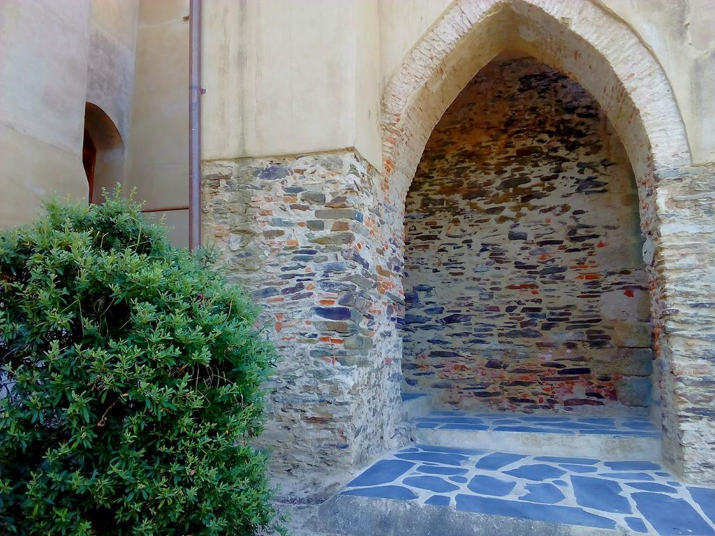 Hotel 4 Estrellas Conventual De Alcantara Kültér fotó