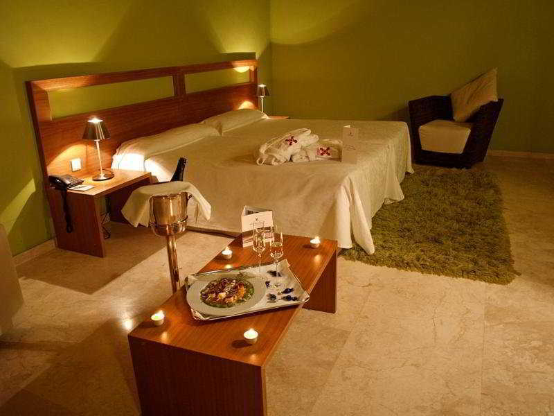 Hotel 4 Estrellas Conventual De Alcantara Kültér fotó