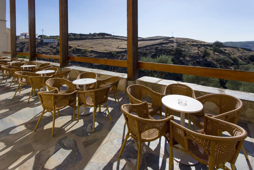 Hotel 4 Estrellas Conventual De Alcantara Kültér fotó
